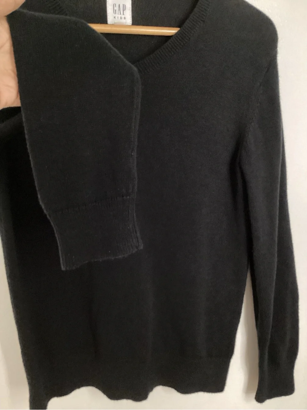 GAP Black V-Neck Sweater for Kids L